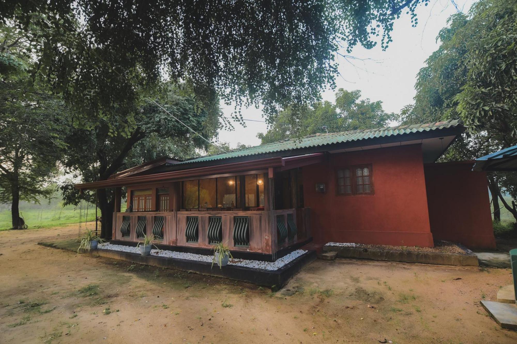 Yala Trails Villa Kataragama Exterior photo